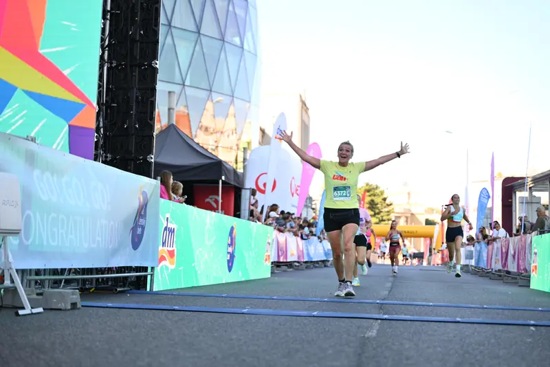 dm women's run 2025 – event photo