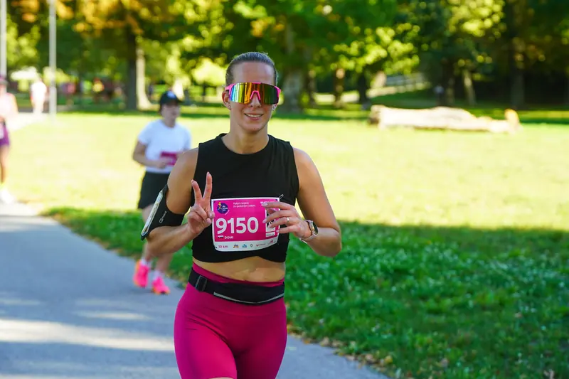 dm women's run 2025 – event photo