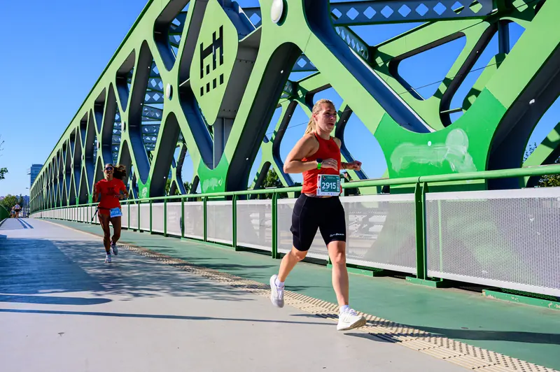 dm women's run 2025 – event photo
