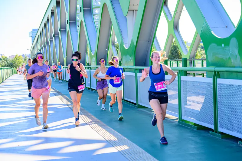 dm women's run 2025 – event photo